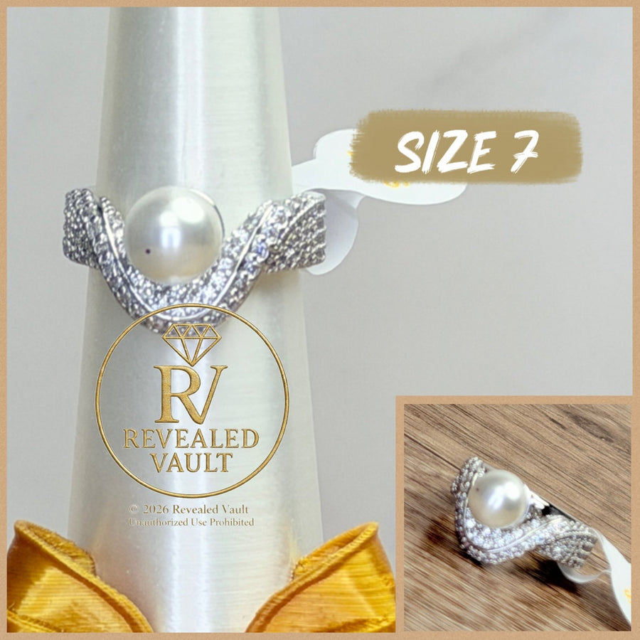 The Malson Royale - Size 7 - June Birthday 2026