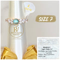 Light Finds Her - Size 7 - OG