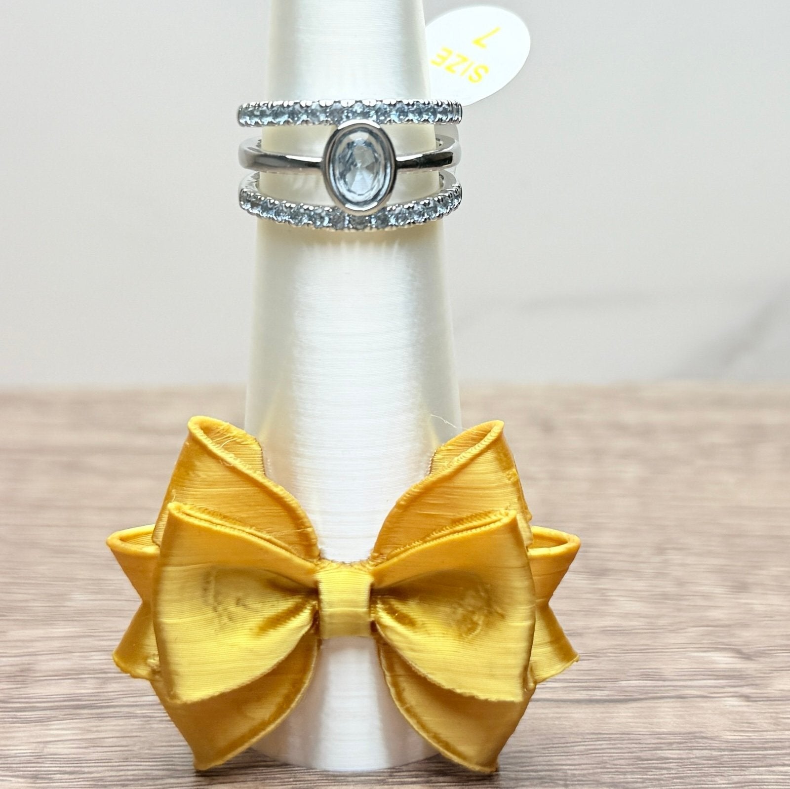 Glimmer of Sparkle - Size 7 - OG