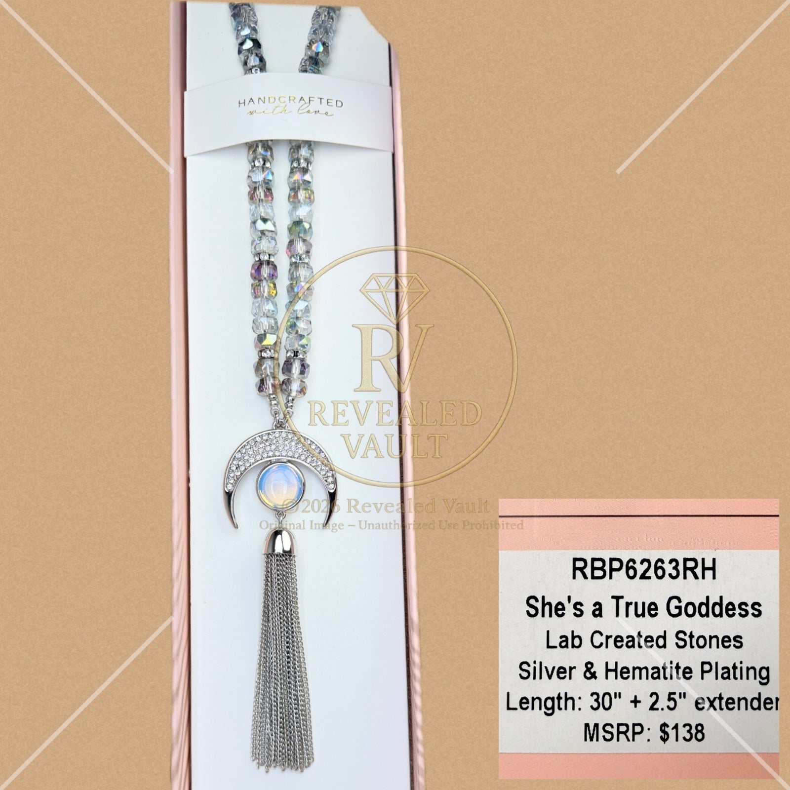 She's a True Goddess - Pendant