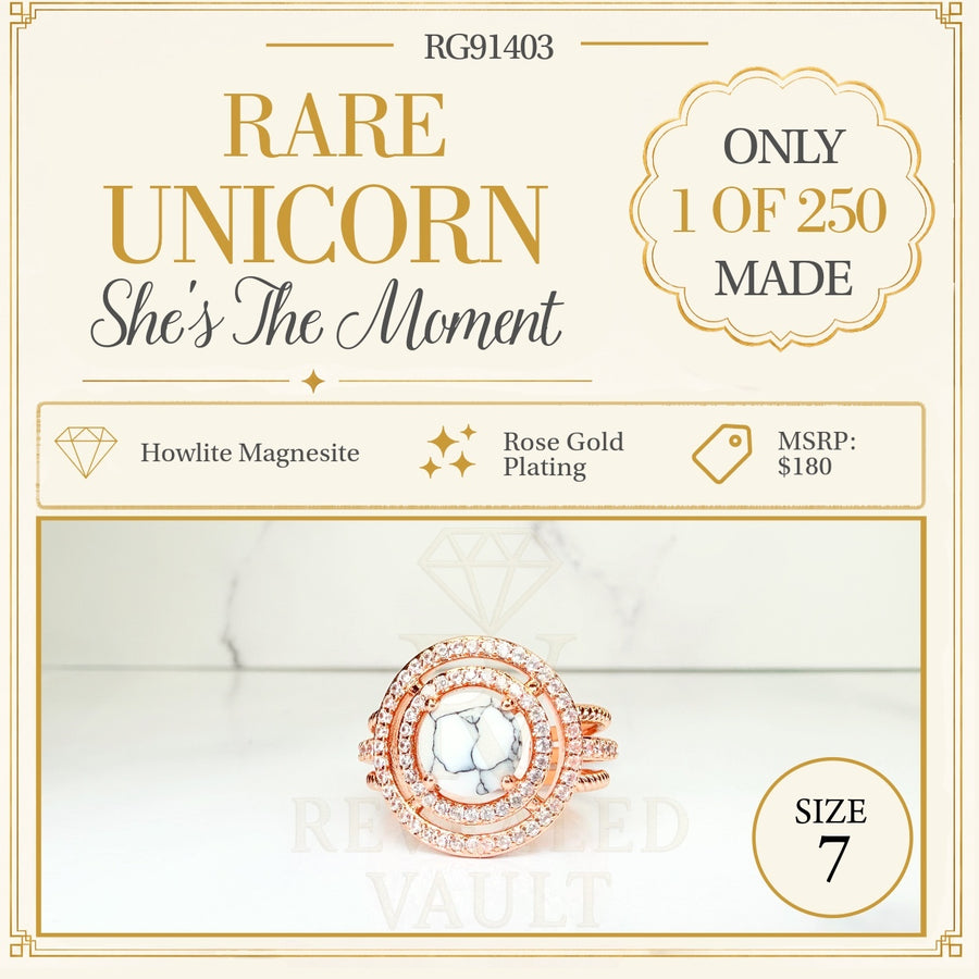 She's The Moment Rare Unicorn - Size 7 - OG