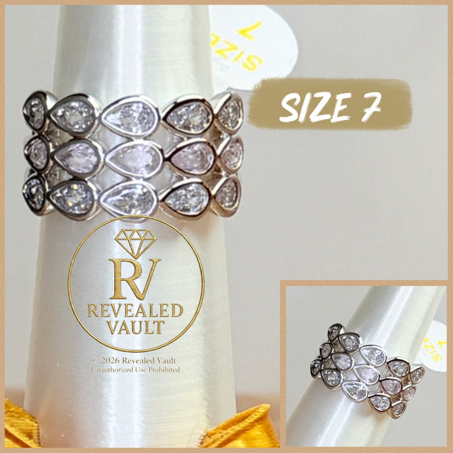 The Petal Pop Ring - Size 7 - OG