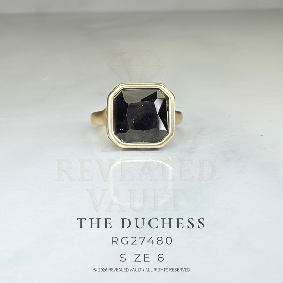 The Duchess - Size 6 - OG
