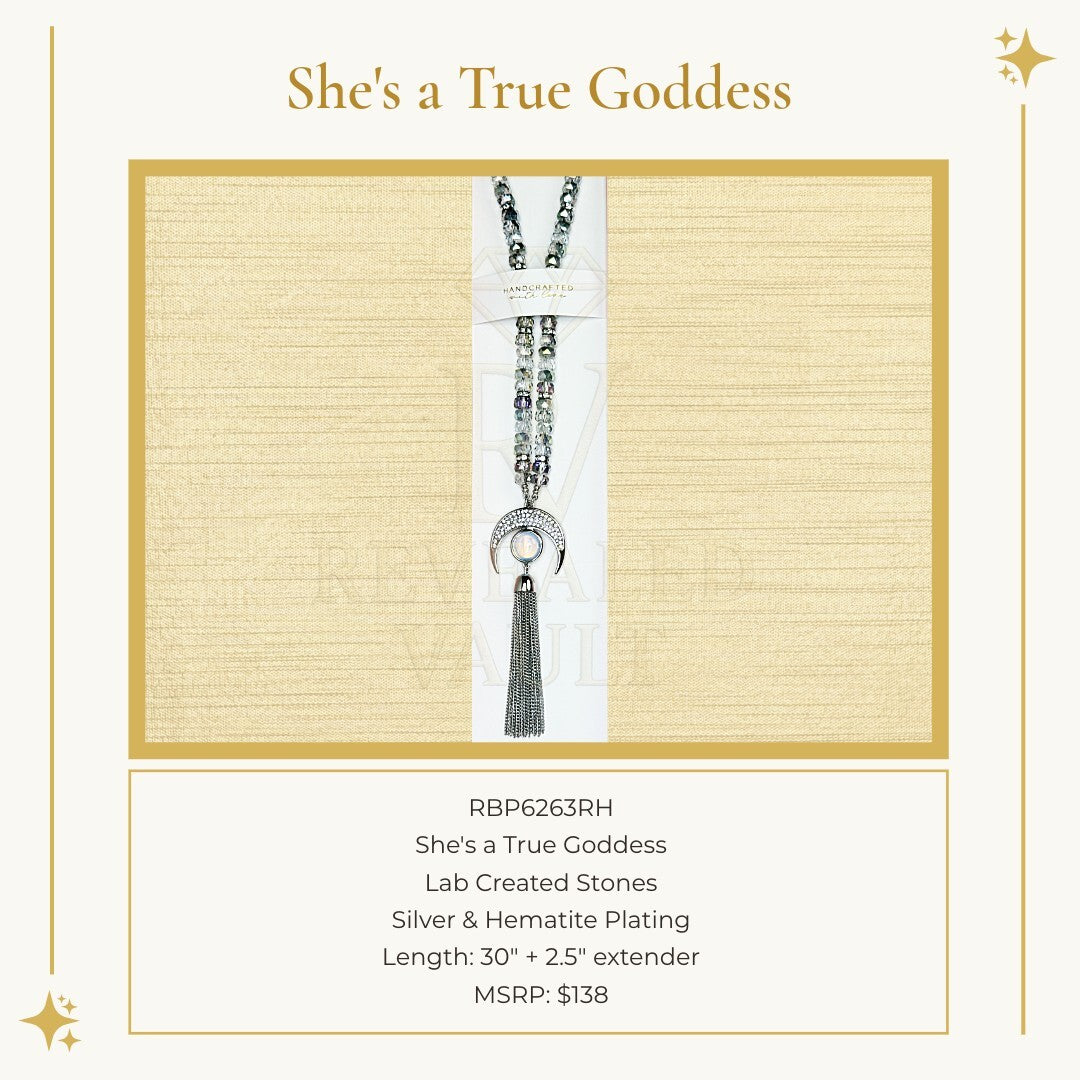 She's a True Goddess - Pendant